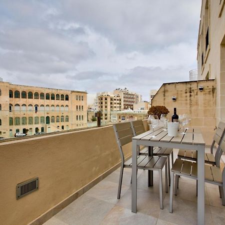 Bright And Central 2 Bedroom Apartment In Sliema Eksteriør bilde