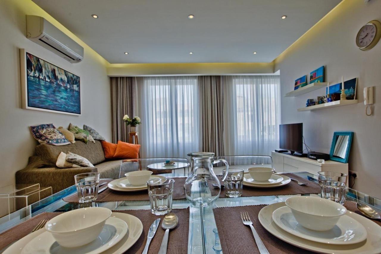 Bright And Central 2 Bedroom Apartment In Sliema Eksteriør bilde
