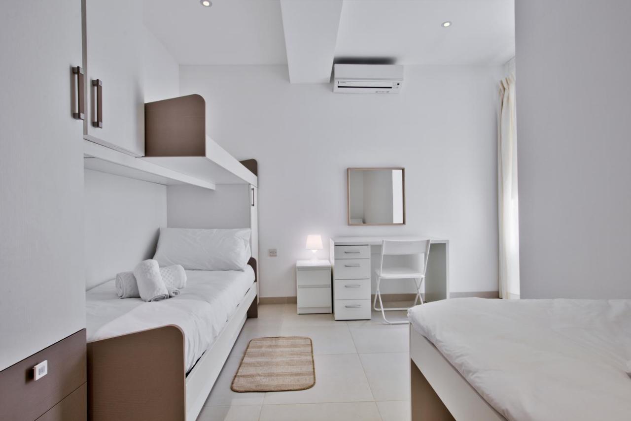 Bright And Central 2 Bedroom Apartment In Sliema Eksteriør bilde